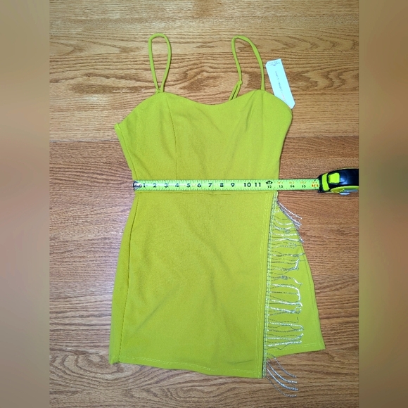 Almost Famous NWT Medium Chartreuse Faux Wrap Tank Top Romper w Sequin Fringe - Picture 7 of 13